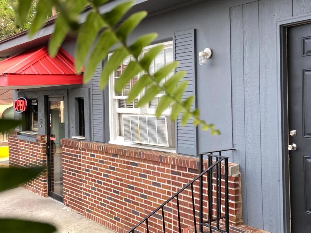 Inn On 17 Savannah Exterior foto